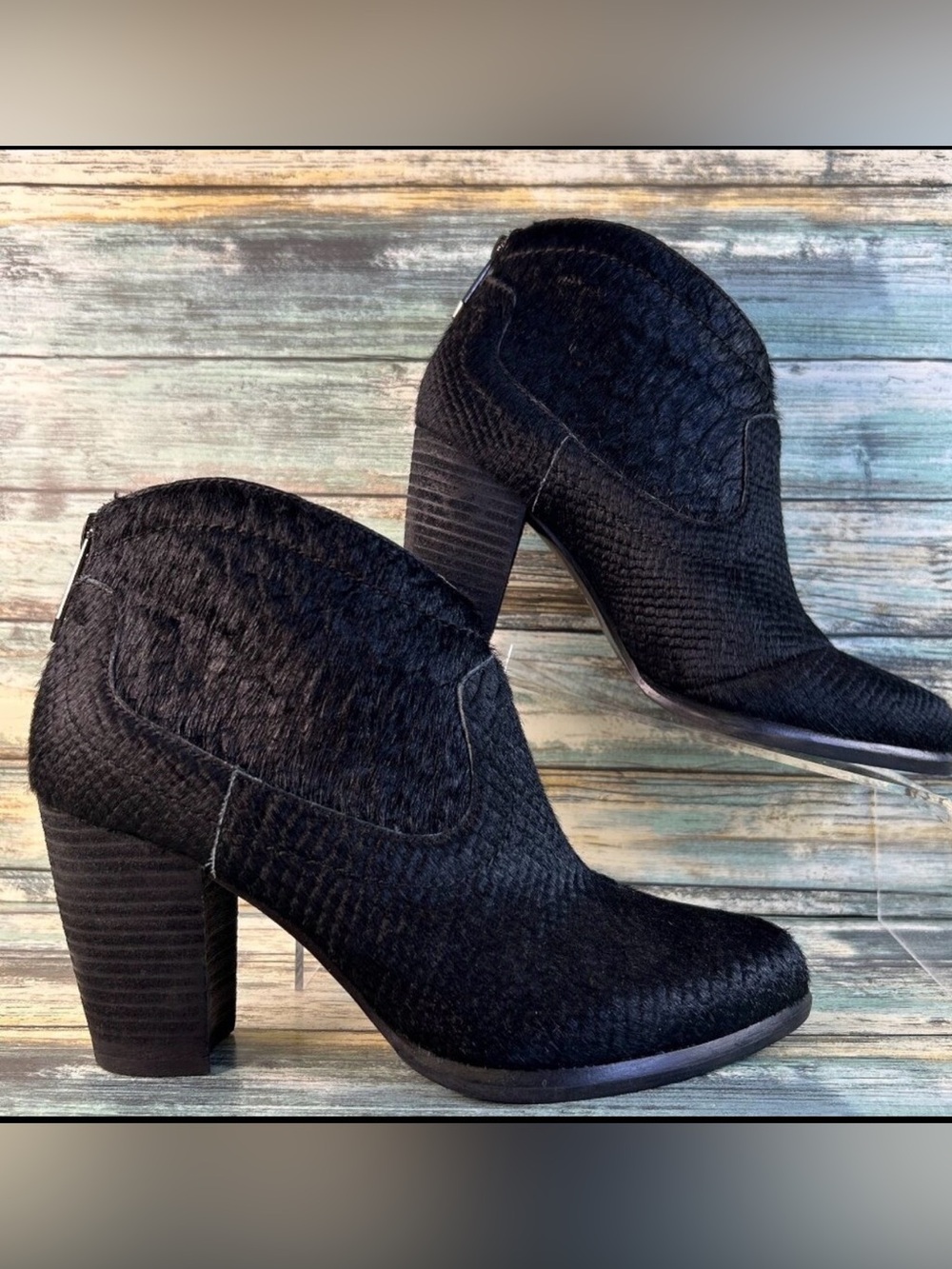 UGG Womens Charlotte Ankle Booties Size 7 Black Snake Print Calf Hair Zip Short